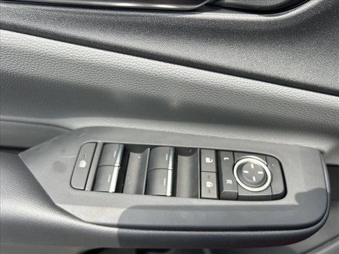 New 2026 Toyota Prius Limited FWD image 15