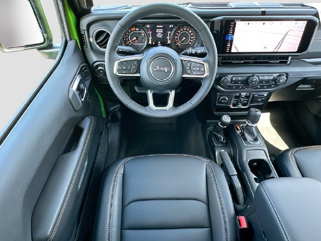 New 2026 Jeep Wrangler Unlimited Sahara AWD/4WD image 17