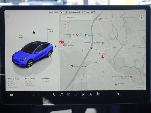 Used 2023 Tesla Model Y Long Range image 46