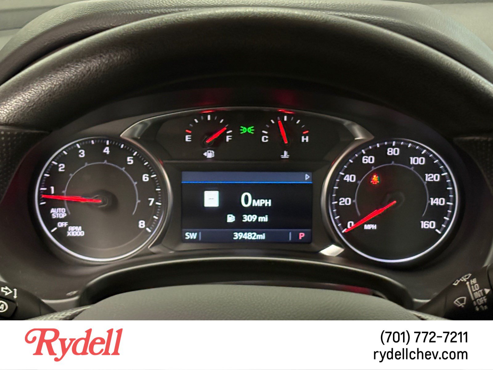 Used 2024 GMC Terrain SLE w/ Driver Convenience Package AWD/4WD image 14