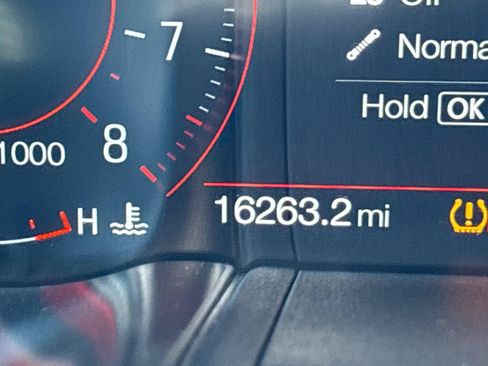 Used 2021 Ford Mustang Shelby GT500 w/ Technology Package RWD image 21