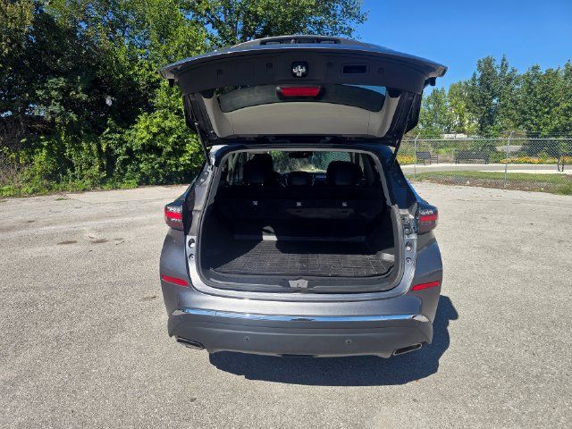 Used 2023 Nissan Murano SV FWD image 15
