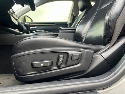 Used 2015 Lexus ES 350 image 19