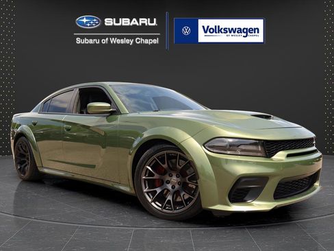Used 2020 Dodge Charger SRT Hellcat w/ Carbon/Suede Interior Package RWD image 1