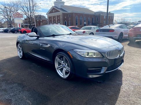 Used 2014 BMW Z4 sDrive35is image 3