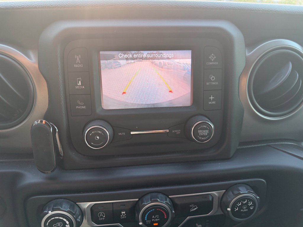 Used 2020 Jeep Wrangler Unlimited Sport AWD/4WD image 27