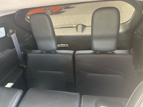 Used 2024 Mitsubishi Outlander SE FWD image 6