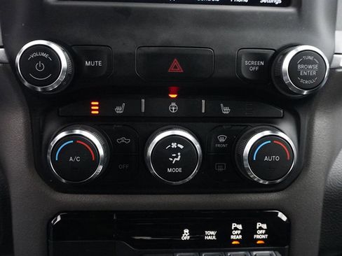 Used 2020 RAM 1500 Big Horn AWD/4WD image 43