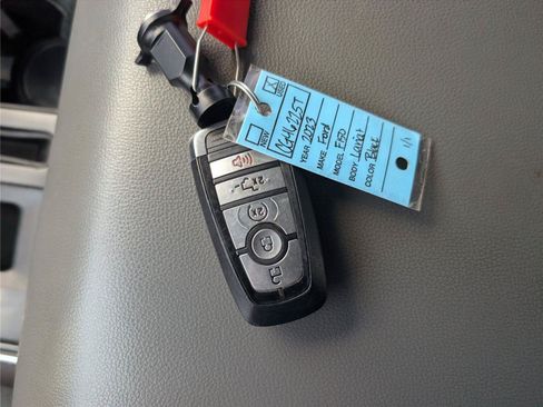 Used 2023 Ford F150 Lariat AWD/4WD image 29
