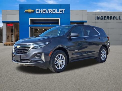 Used 2023 Chevrolet Equinox LT AWD/4WD image 34