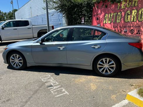 Used 2017 INFINITI Q50 Premium w/ 2.0T Premium Plus Package RWD image 7
