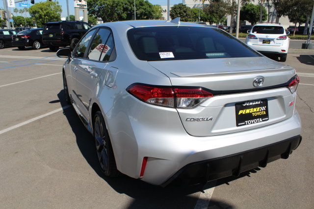 Certified 2026 Toyota Corolla SE FWD image 13