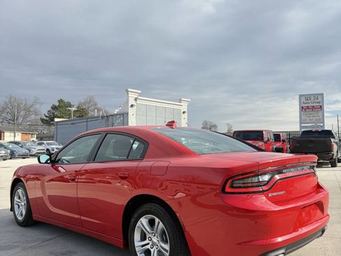 Used 2023 Dodge Charger SXT image 4