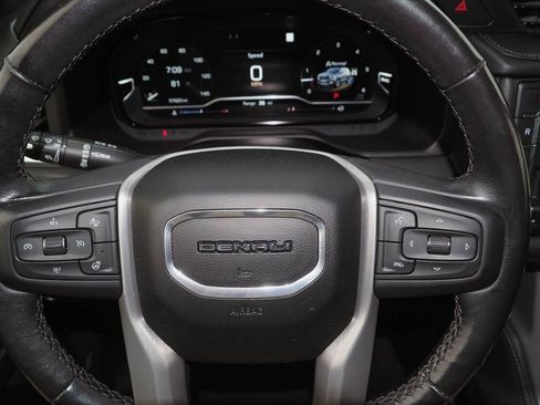 Used 2022 GMC Yukon Denali AWD/4WD image 31