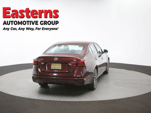 Used 2023 Nissan Altima 2.5 SV FWD image 38