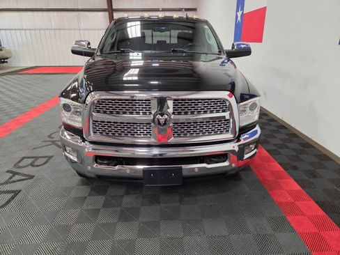 Used 2018 RAM 3500 Laramie w/ Convenience Group image 18