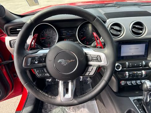 Used 2019 Ford Mustang Coupe w/ Equipment Group 101A RWD image 13