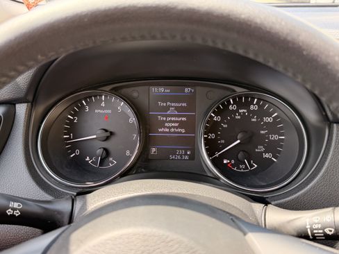 Used 2019 Nissan Rogue S w/ Special Edition Package AWD/4WD image 21