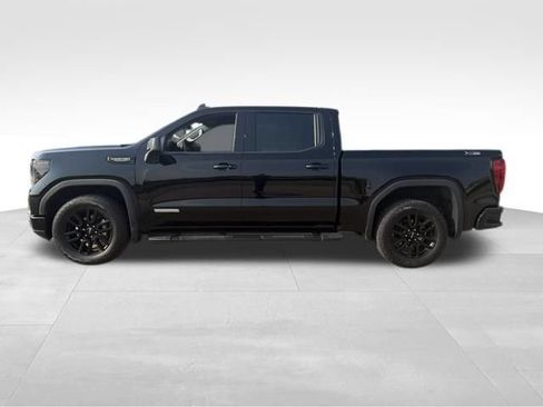 Used 2022 GMC Sierra 1500 Elevation w/ X31 Off-Road Package AWD/4WD image 7