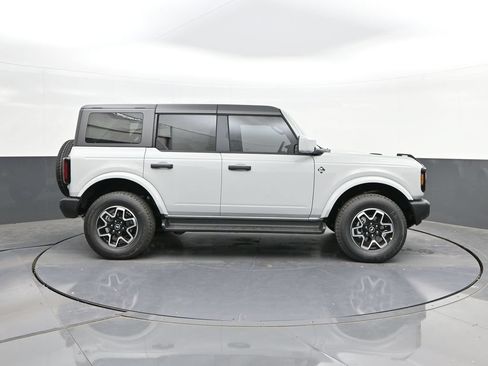 New 2026 Ford Bronco Outer Banks AWD/4WD image 24
