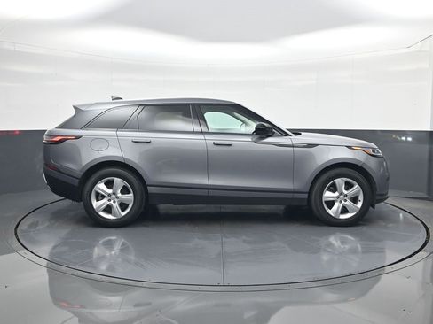 Used 2024 Land Rover Range Rover Velar S image 8