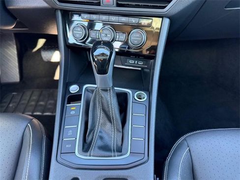 Used 2024 Volkswagen Jetta SE image 15