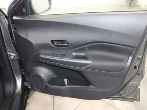 Used 2023 Nissan Kicks S image 21