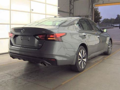 Used 2022 Nissan Altima 2.5 SL AWD/4WD image 5