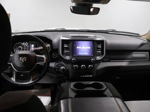 Used 2020 RAM 1500 Big Horn AWD/4WD image 17