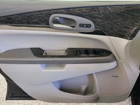 Used 2014 Buick Enclave Leather image 32