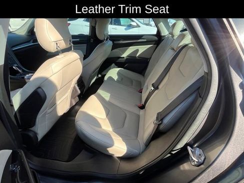 Used 2014 Ford Fusion Titanium FWD image 7