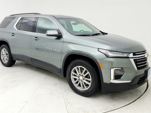 Certified 2023 Chevrolet Traverse LT image 1