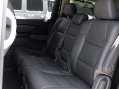Used 2015 Honda Odyssey Touring image 8