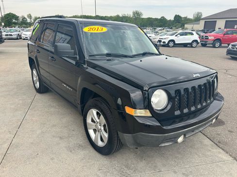 Used 2013 Jeep Patriot Sport w/ PWR Value Group AWD/4WD image 3