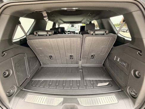 New 2026 GMC Yukon AT4 w/ AT4 Premium Plus Package image 37