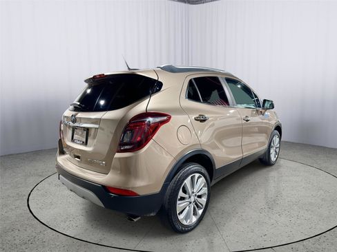 Used 2018 Buick Encore Preferred AWD/4WD image 4