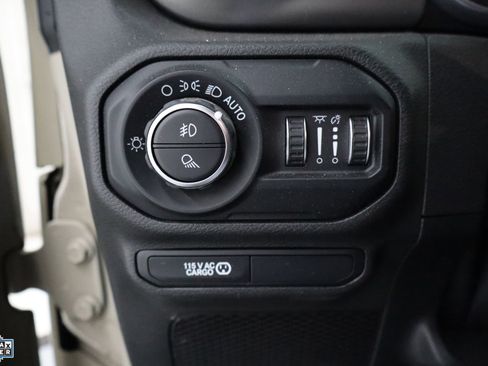 Used 2020 Jeep Gladiator Rubicon image 12