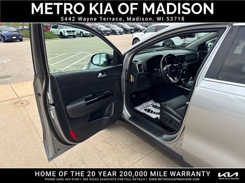 Used 2021 Kia Sportage EX AWD/4WD image 11
