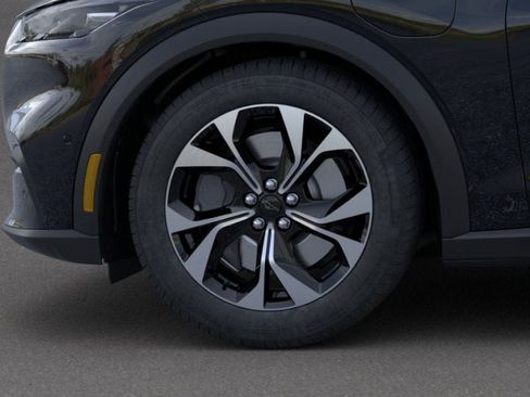 New 2025 Ford Mustang Mach-E Select w/ Comfort Package Lite image 19