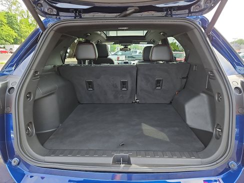 Used 2023 Chevrolet Equinox RS AWD/4WD image 29