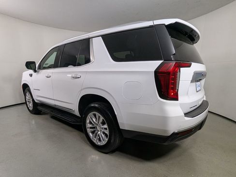 Used 2024 GMC Yukon SLT image 5