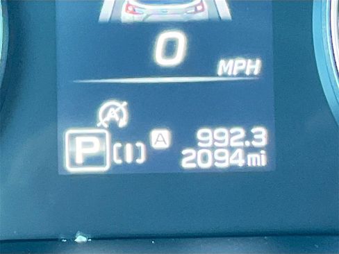 Used 2025 Subaru Crosstrek 2.5i Limited w/ Crosstrek Mirror Package image 12