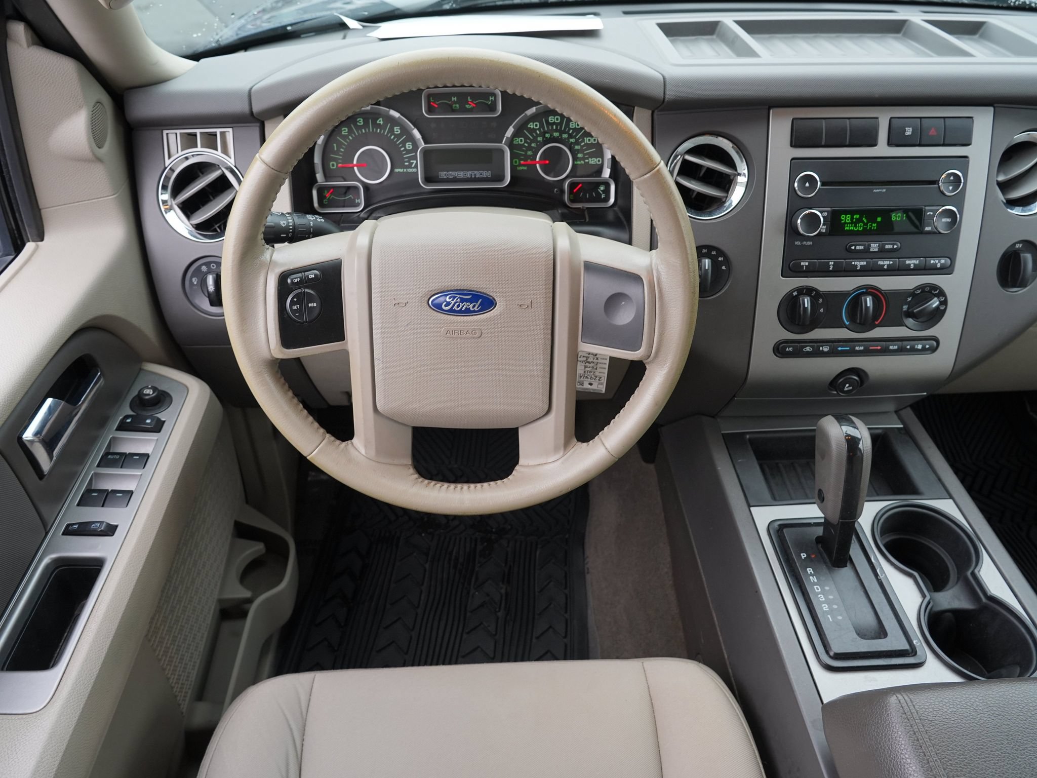 Used 2013 Ford Expedition XL AWD/4WD image 20