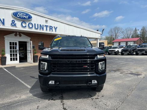 Used 2022 Chevrolet Silverado 2500 LTZ w/ LTZ Plus Package image 2