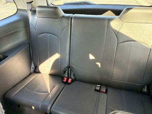 Used 2017 GMC Acadia Limited SLT image 13