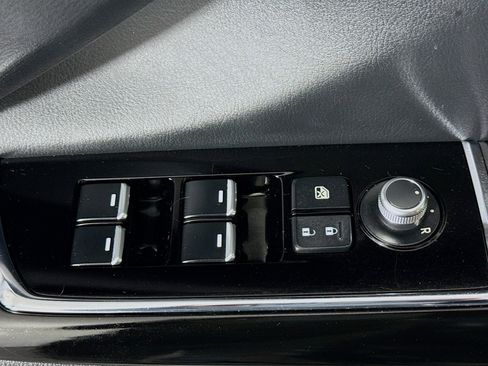 Used 2023 MAZDA CX-9 Touring image 24