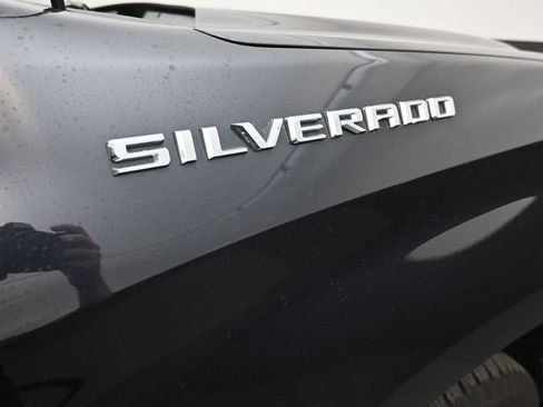 Used 2022 Chevrolet Silverado 1500 Custom RWD image 12