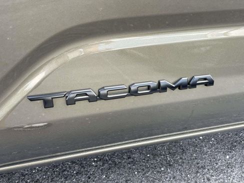 Used 2026 Toyota Tacoma TRD Sport RWD image 8
