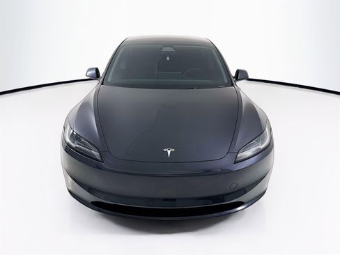 Used 2025 Tesla Model 3 Long Range image 2