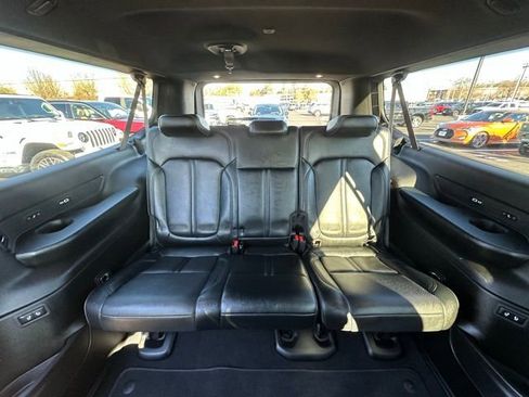 Used 2024 Jeep Wagoneer L Series III w/ Flexible Seating Group image 34